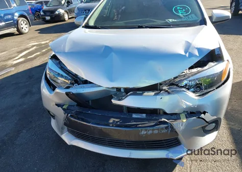 2014 Toyota Corolla Le Plus z USA, uszkodzony, nr VIN 5YFBURHE0EP042733